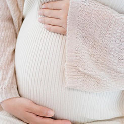 团队还💀😇构建了首个跨🐕领域大型👩‍⚕️◾评测基准🐍🙅代孕哪里可以做